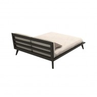 Cama Boston